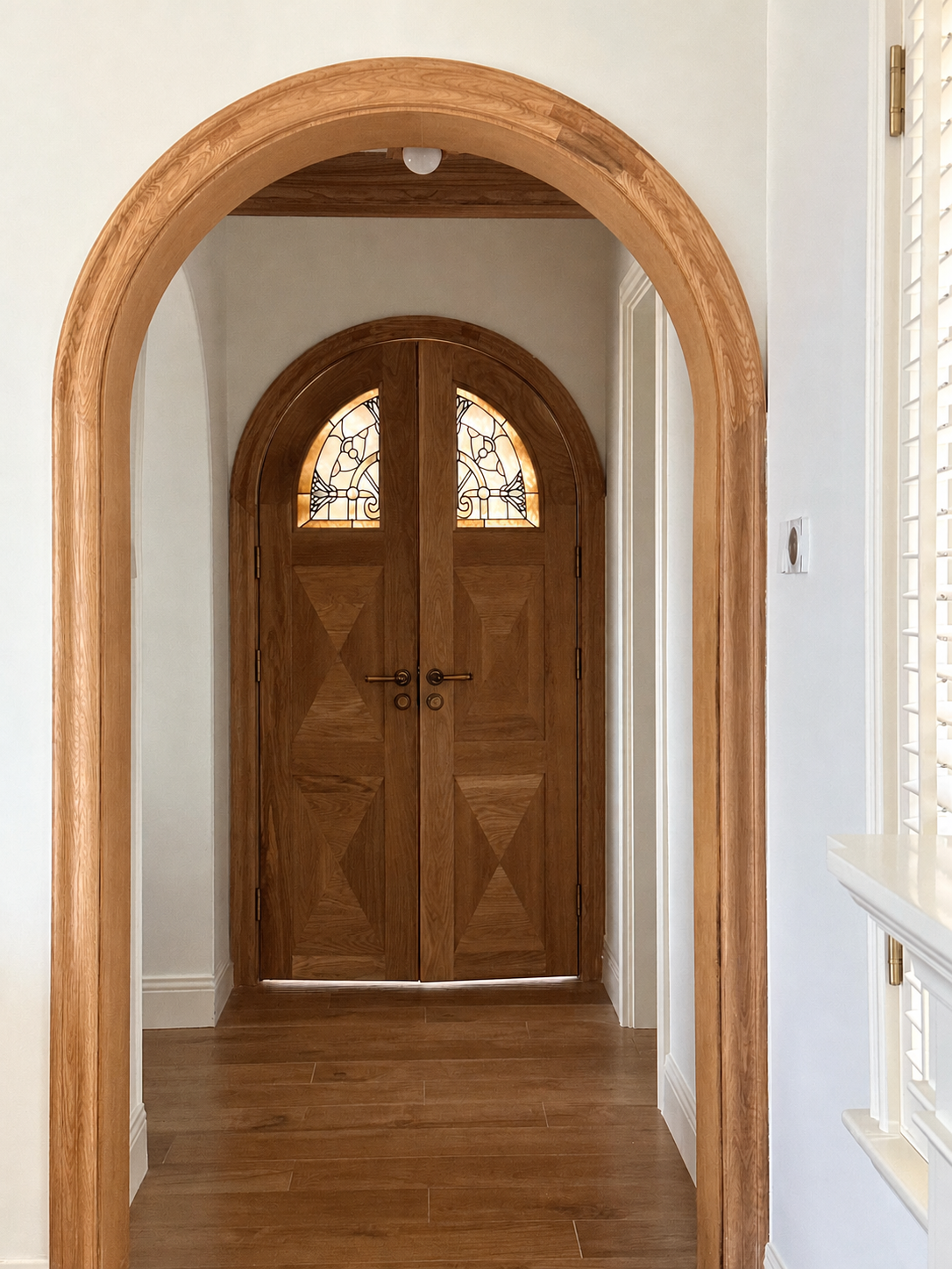 Arched Oak Veneer Stained Glass Double Door