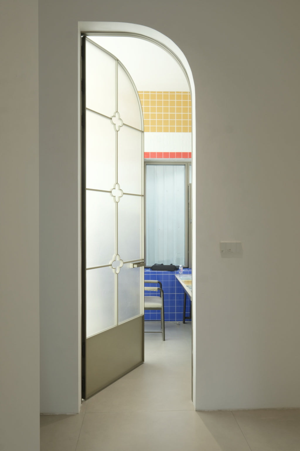 Silver Half-Arch Textured Glass Door