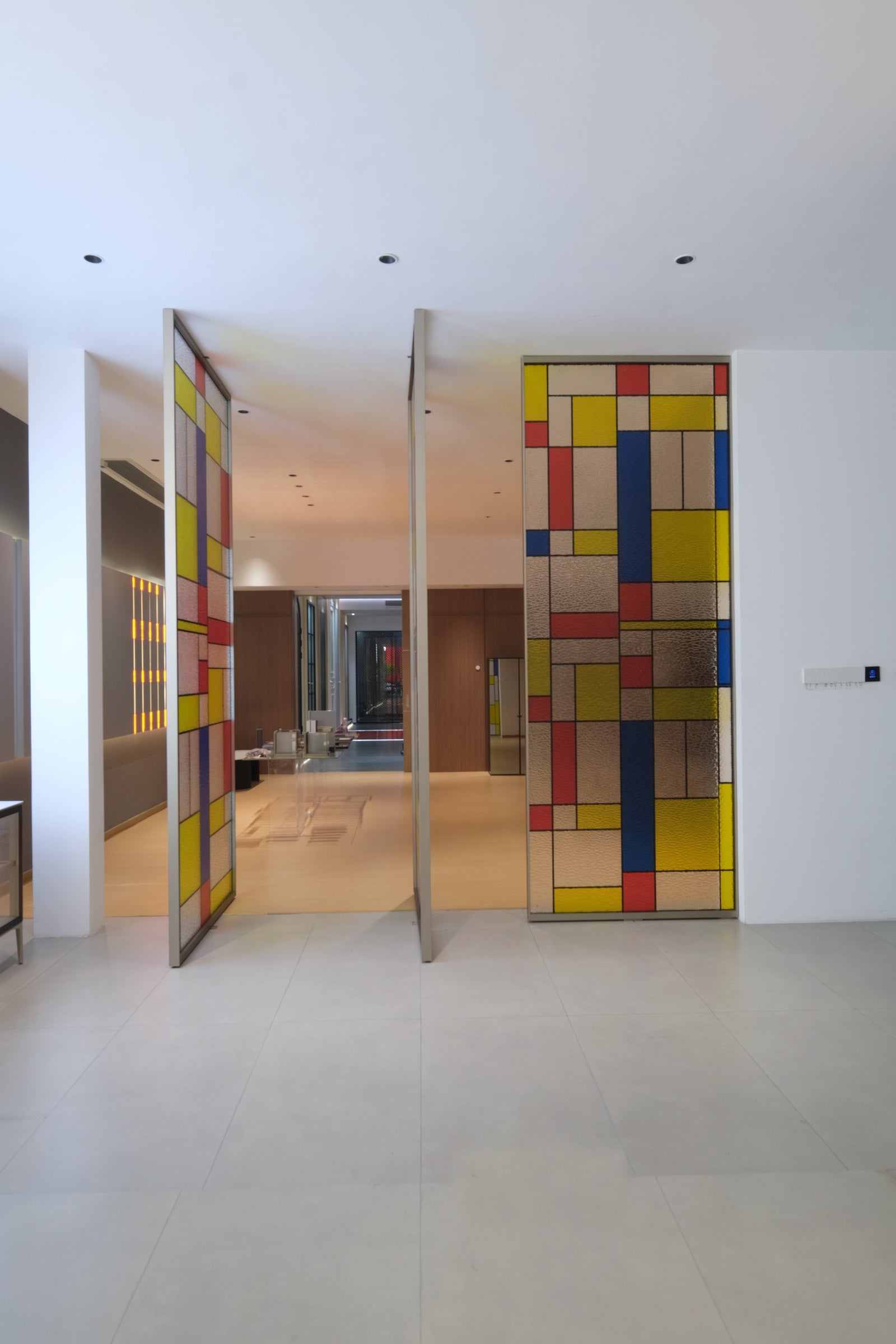 Geometric Color-Block 3-Panel Pivot Door