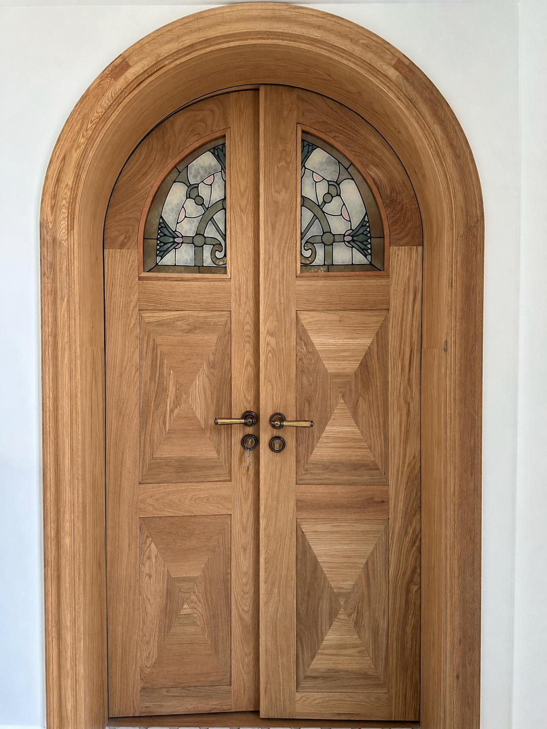 Arched Oak Veneer Stained Glass Double Door