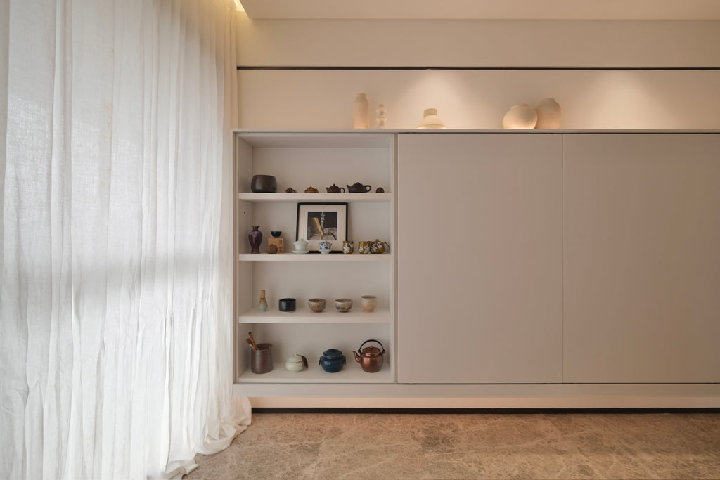Custom Lacquered Storage Wall with Open Display Niche