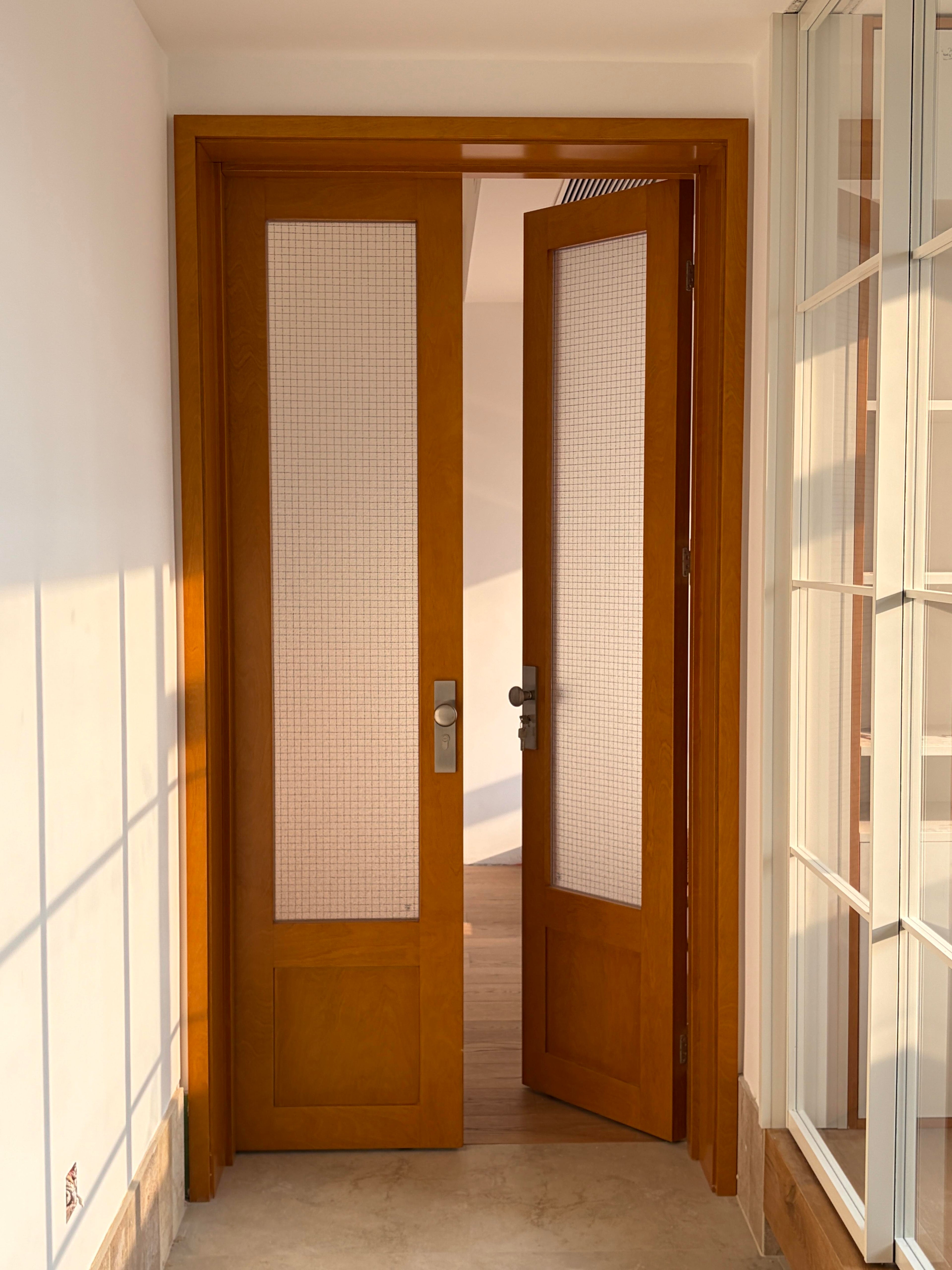 Birch Veneer Double Door | Wire-Mesh Glass